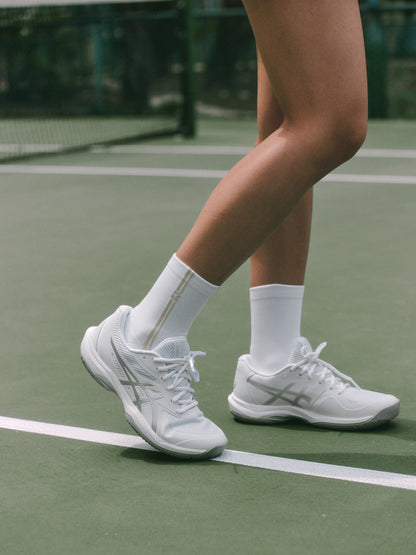 Sports mid-calf socks