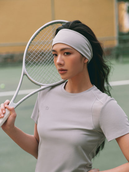 Tight-fit athletic tee