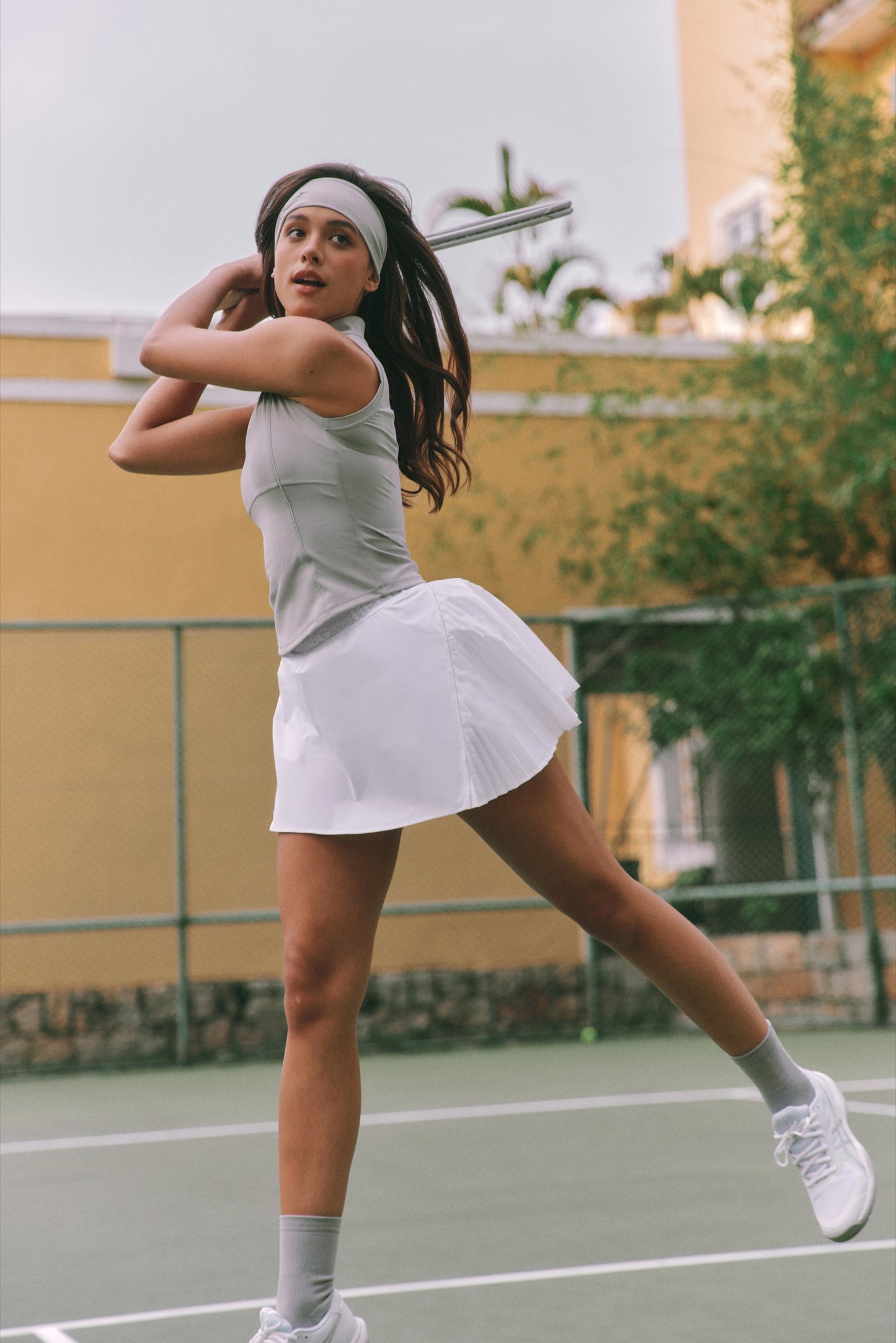 Solid sports skirt