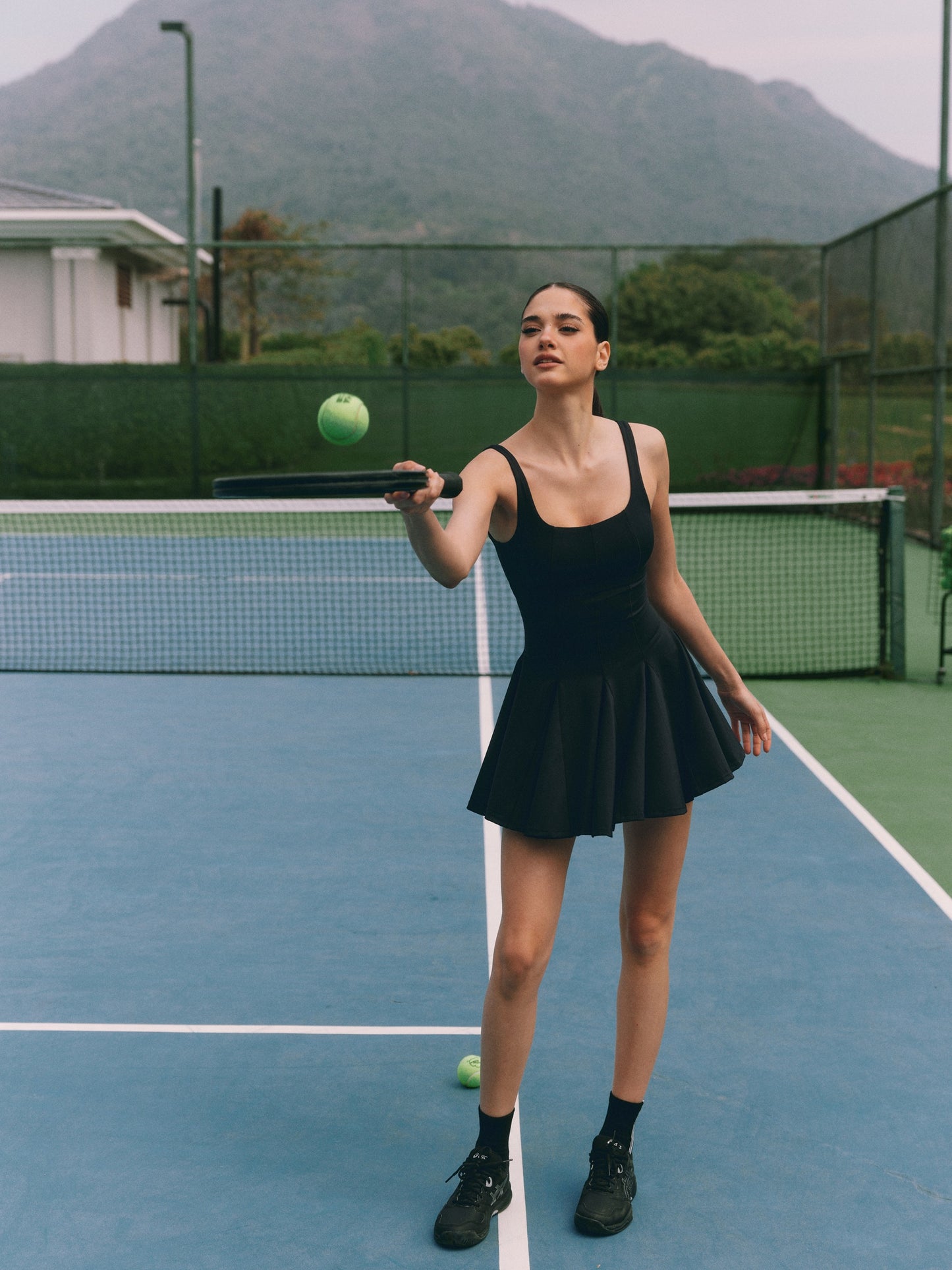 High-elasticity open-back tennis active dress