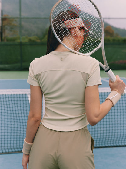 Tight-fit athletic tee